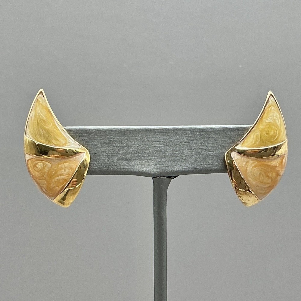 Monet Earrings Gold Tone Beige Resin Asymmetrical Clip On Womens Stud Jewelry